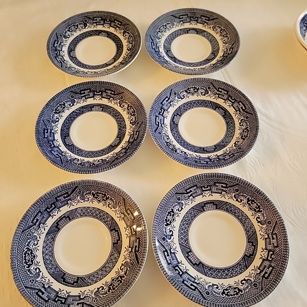 Lot of 6 Blue Willow Churchill England Cup Saucers 5.5" new